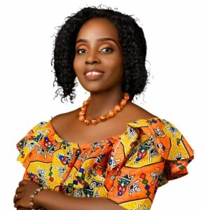 Meet Linda Eva, SEO copywriter and translator for health and wellness brands.  