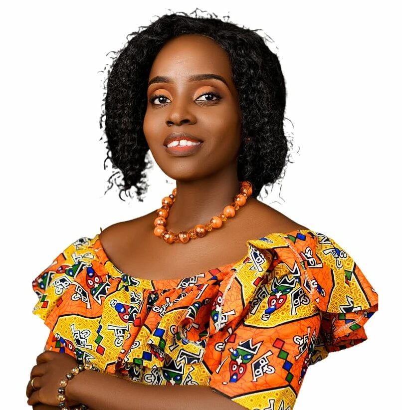 Meet Linda Eva, founder of CopyHealth+ and SEO healthcare copywriter